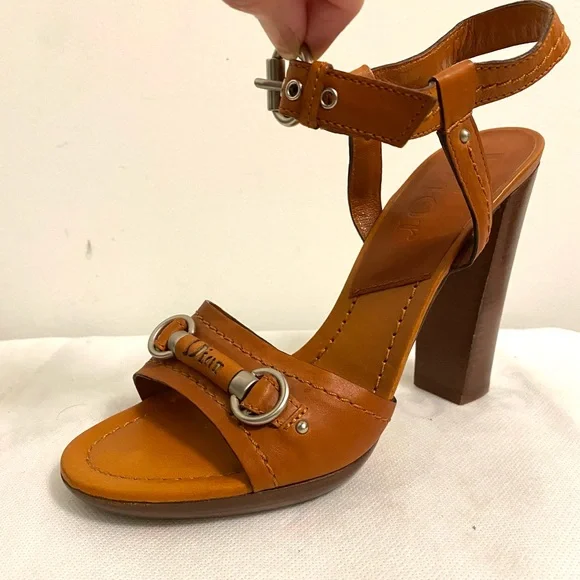 Authentic Dior heels - Picture 1 of 10